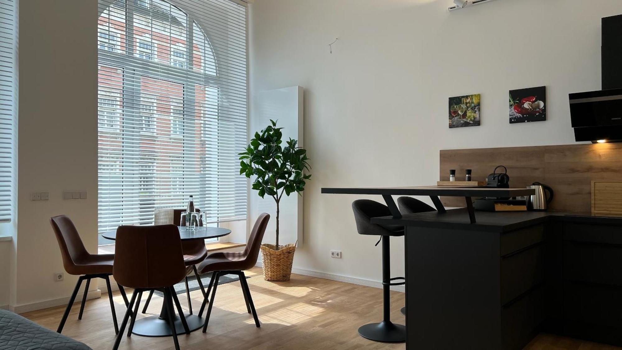 Neu! City-Loft-Apartment Im Goethe Palais I 5P I Lift I Parkplatz I Zentrum I Helios أوي المظهر الخارجي الصورة