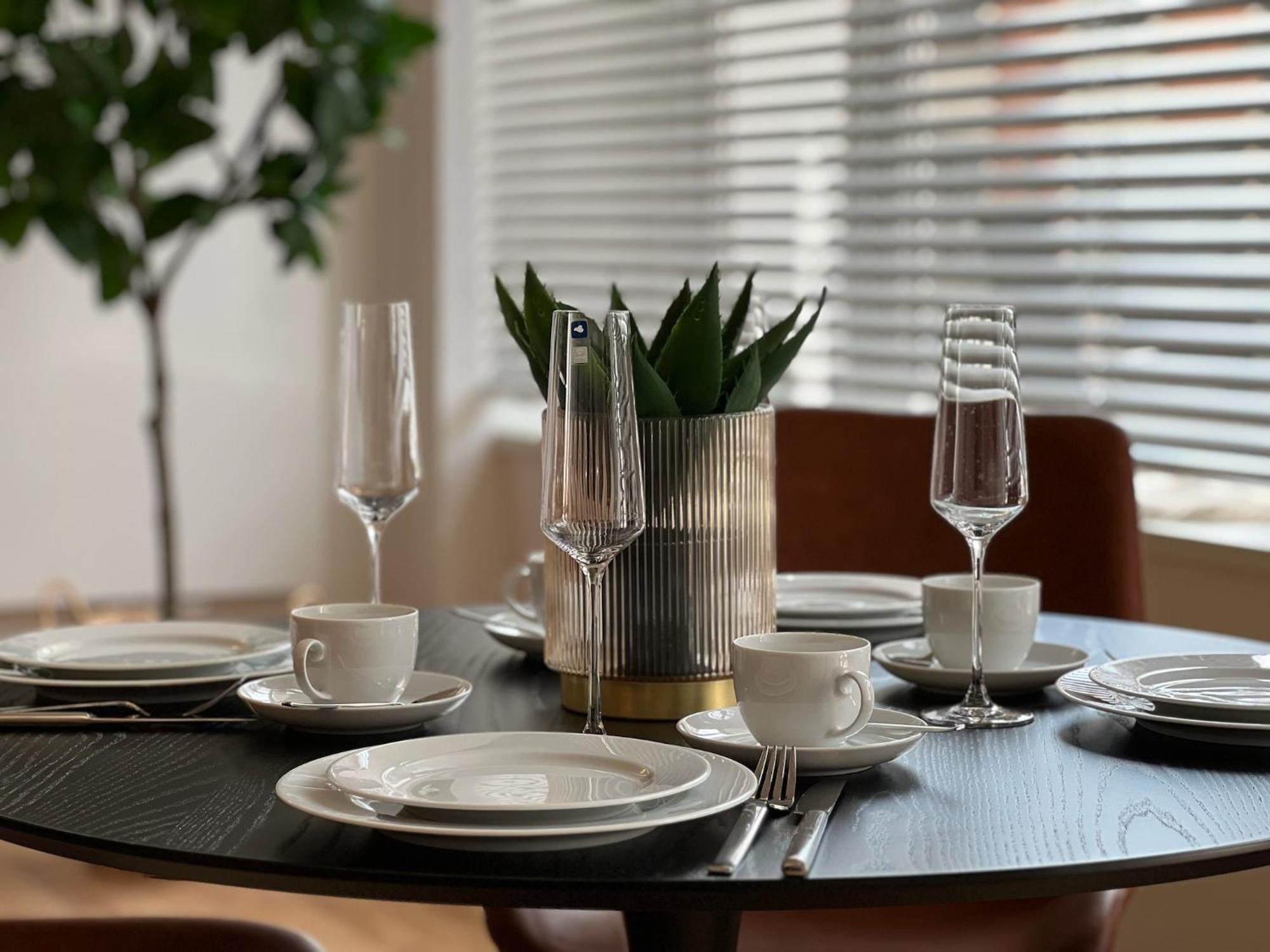 Neu! City-Loft-Apartment Im Goethe Palais I 5P I Lift I Parkplatz I Zentrum I Helios أوي المظهر الخارجي الصورة